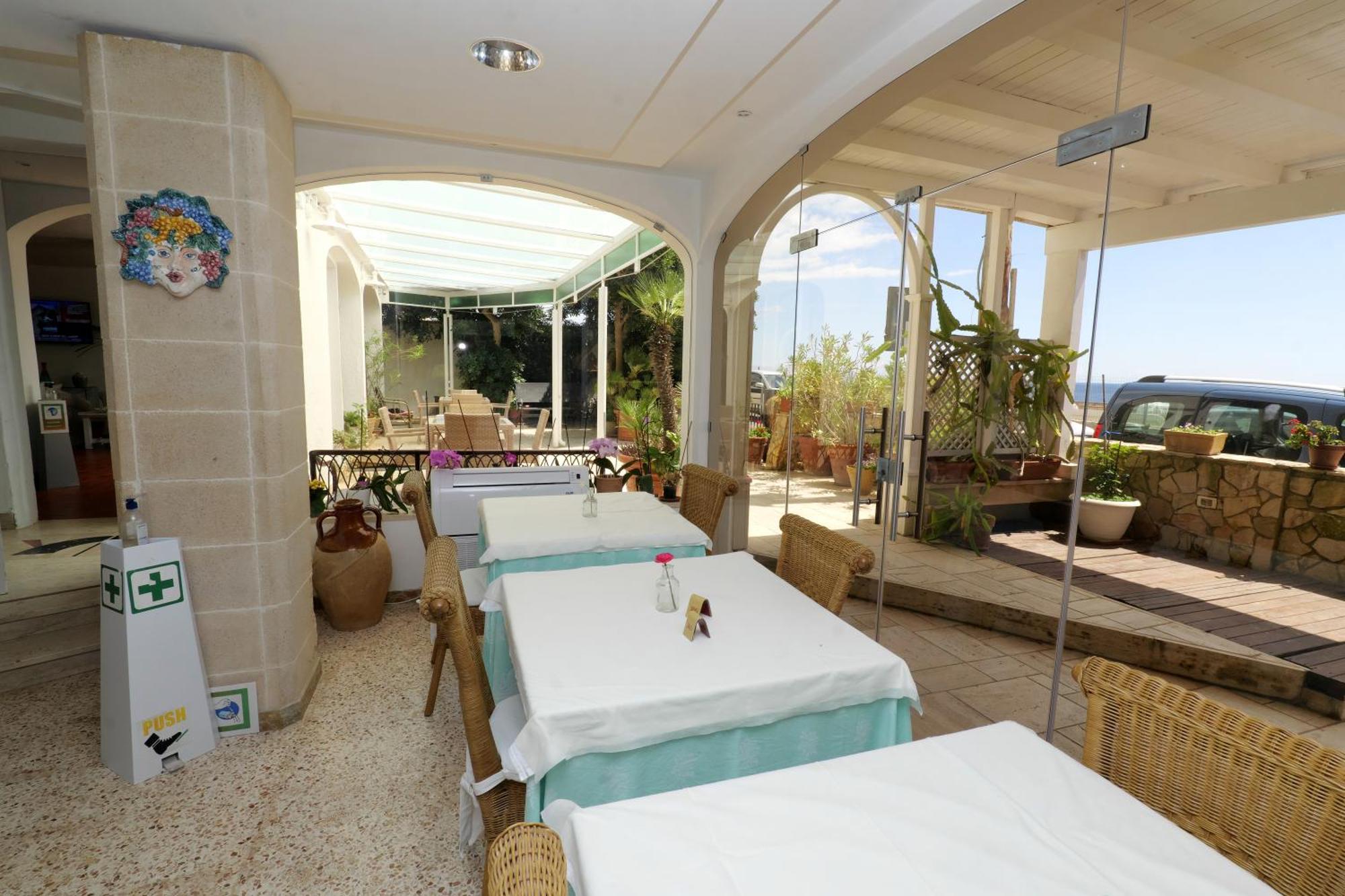 Hotel Il Vascello マリーナ・セッラ エクステリア 写真